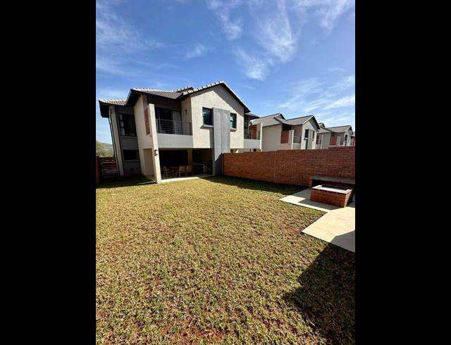 3 BEDROOM HOUSE FOR SALE IN STONEHENGE